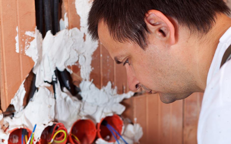 électricien de maintenance Les Mureaux